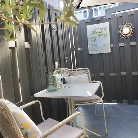 Bed & 114 Апартаменты *